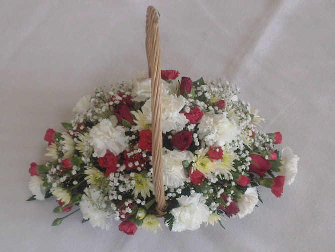 Anniversary flowers basket arrangement white red florist Bristol GWSGB2