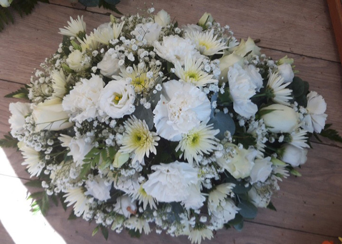 White spray funeral flowers Bristol florist FS10