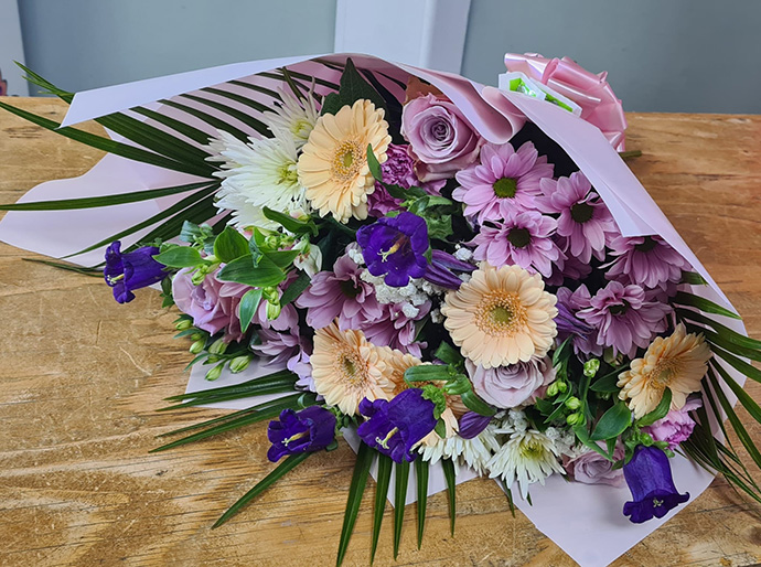 Mother's Day bouquet Bristol florist MDB16