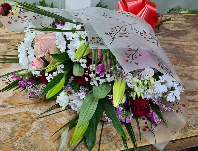 Valentine bouquet Bristol florist VDB22