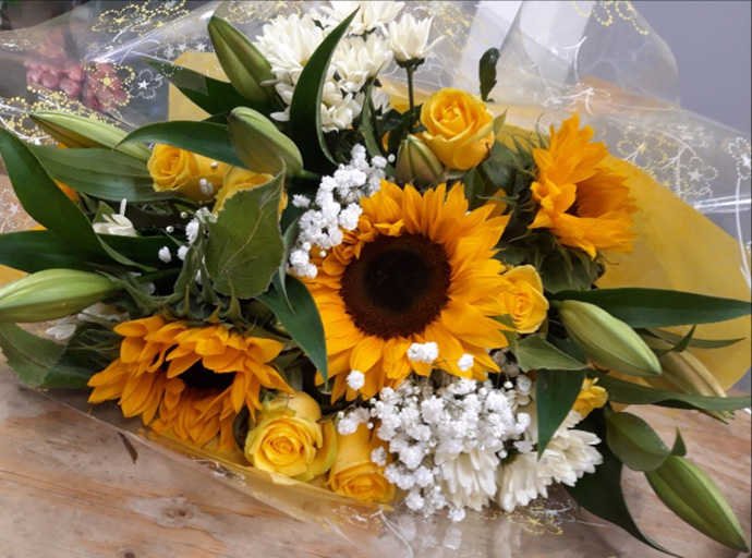 Valentine bouquet Bristol florist VDB7