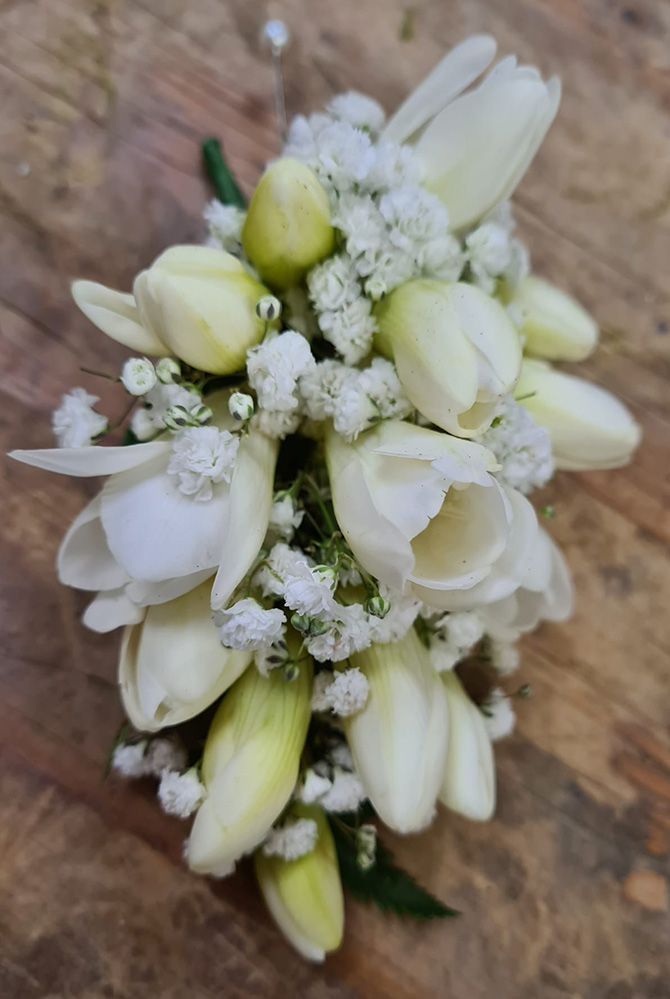 Wedding flowers corsage WC05