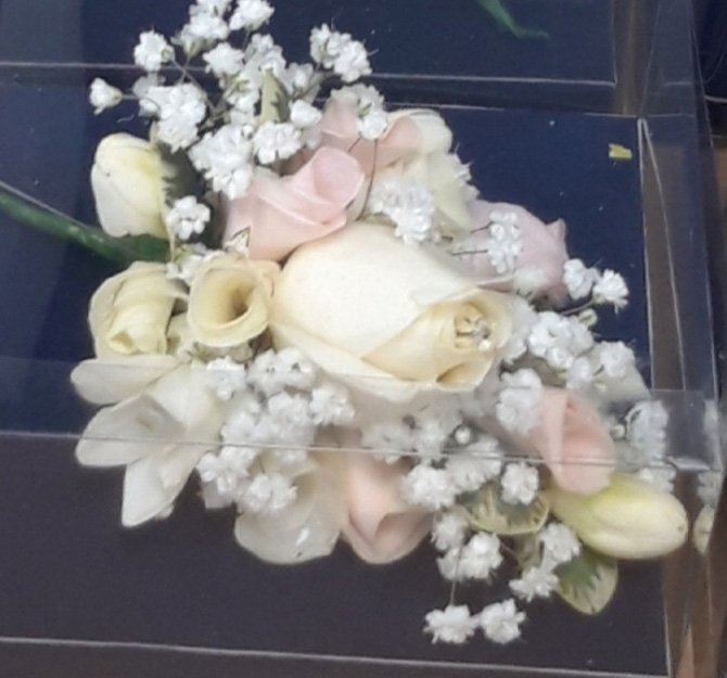 Wedding flowers corsage WC13